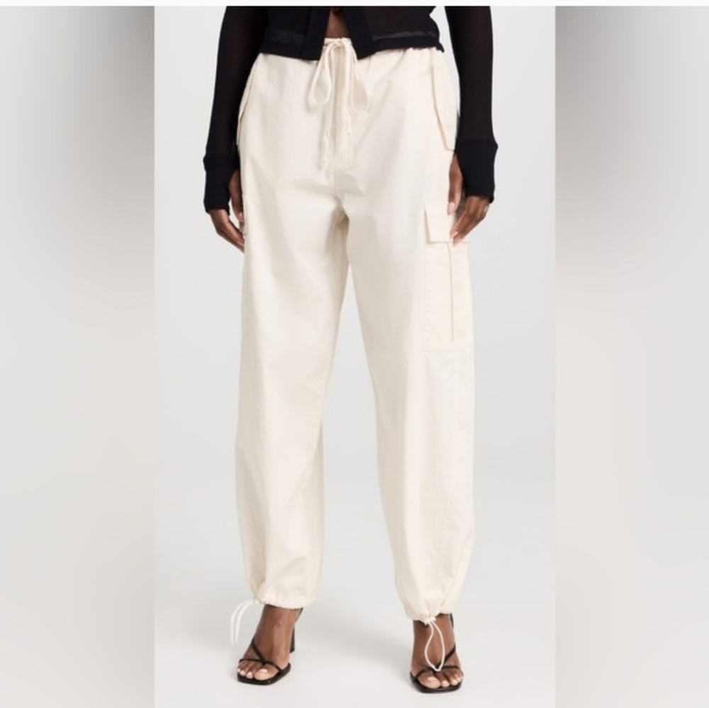 NWT Good American Parachute Jogger Pants in Cloud White